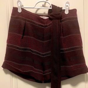 Higher waisted belted twill shorts